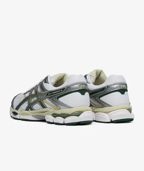 ASICS Gel-Cumulus 16 White Forest Night — sapatilhas running asics portugal