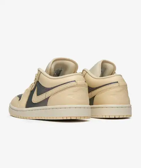 Jordan 1 Low SE Muslin Royal Tint (Women's)