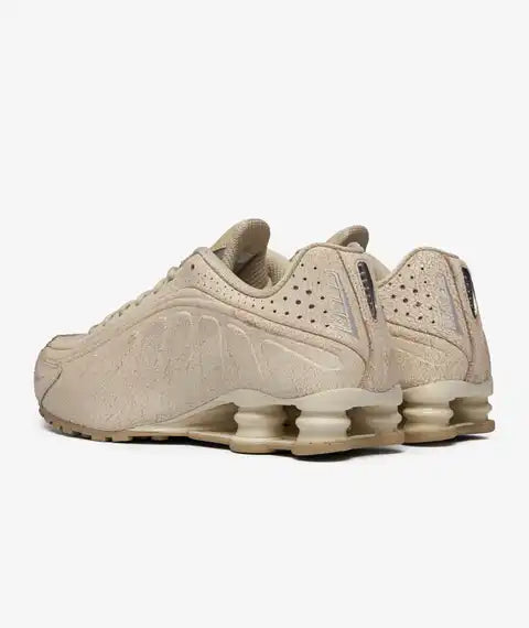 Nike Shox R4 Natural Distressed Leather — sapatilhas retro nike portugal