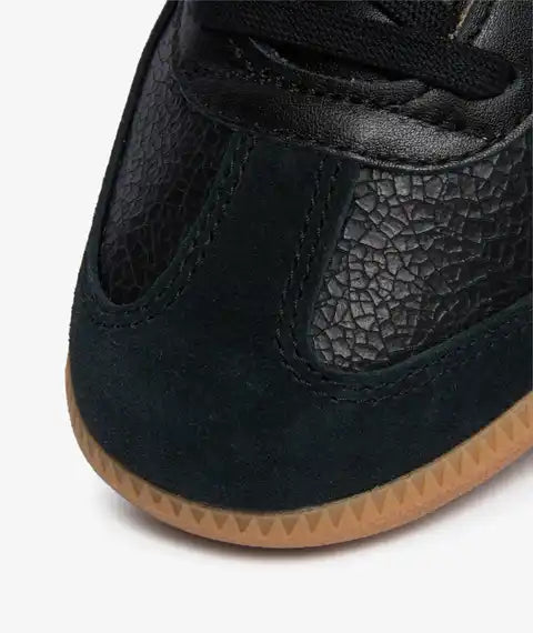 adidas BW Army Lux Black Gum