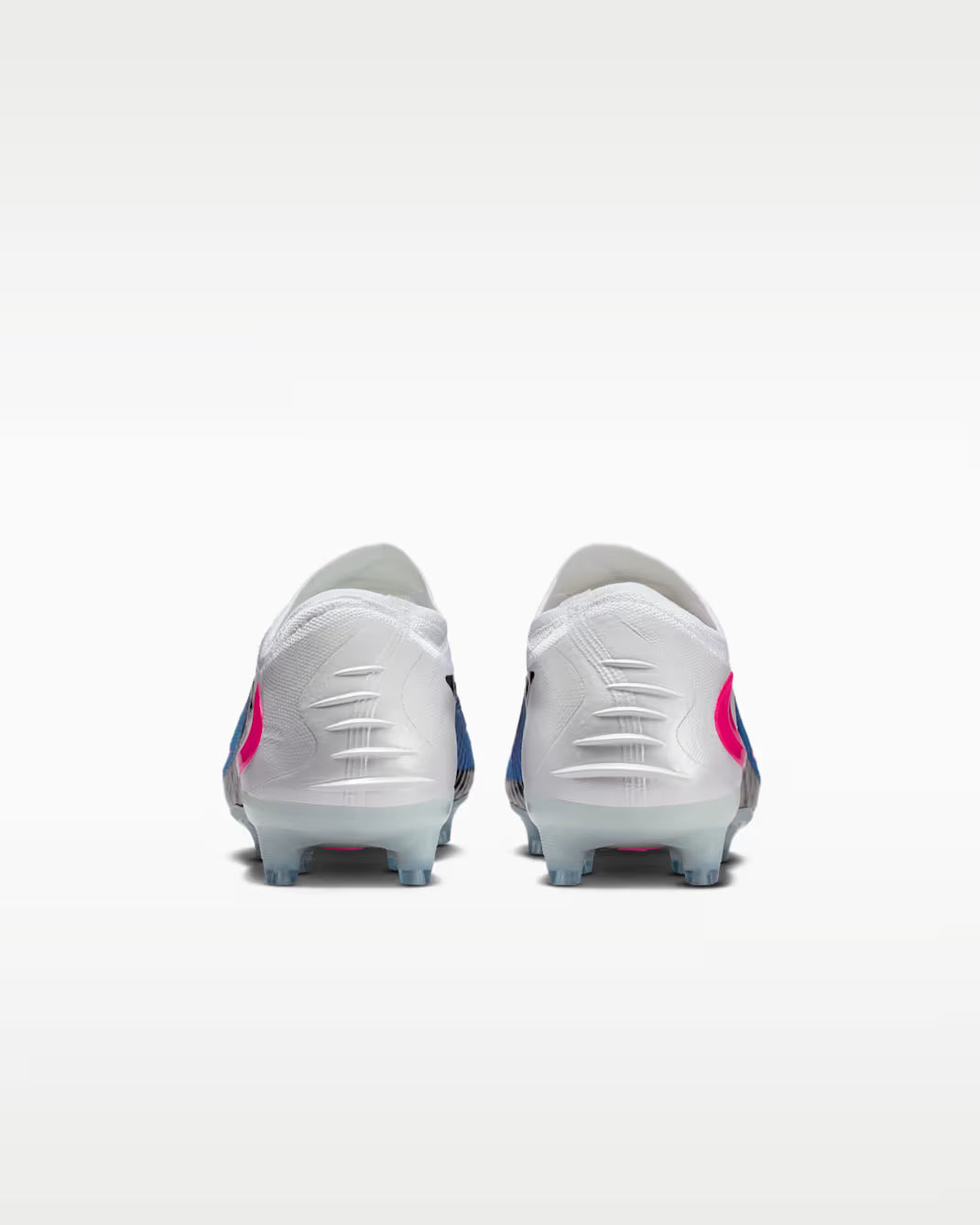 Nike Phantom 6 Low Elite — chuteiras futebol campo portugal