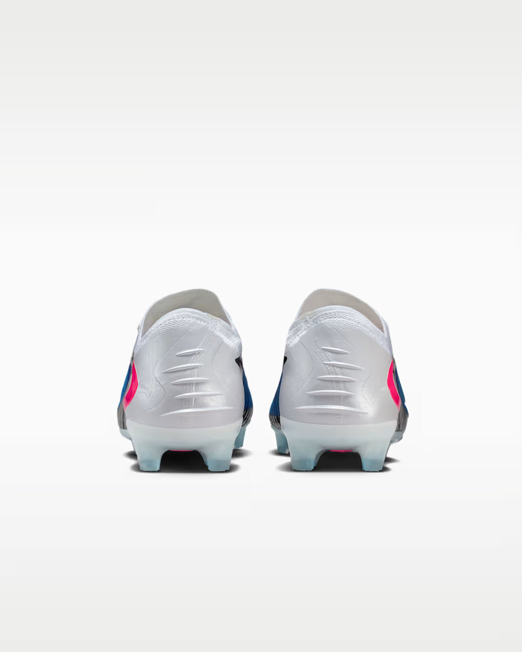 Nike Phantom 6 Low Elite — chuteiras futebol campo portugal