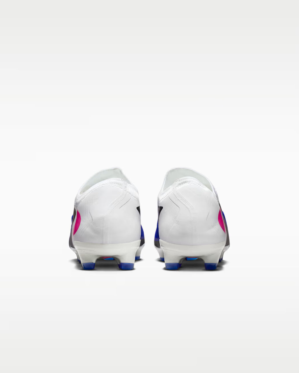 Nike Phantom 6 Low Pro