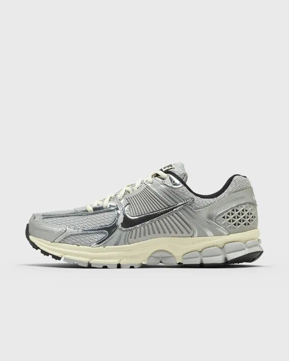 Nike Zoom Vomero 5 Grey Fog Chrome - Arena do Desporto