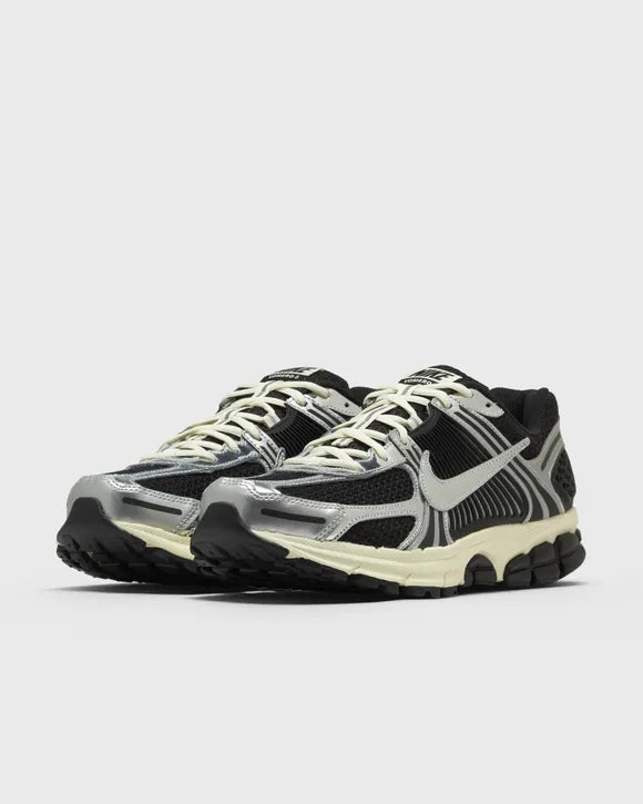 Nike Zoom Vomero 5 Black Chrome