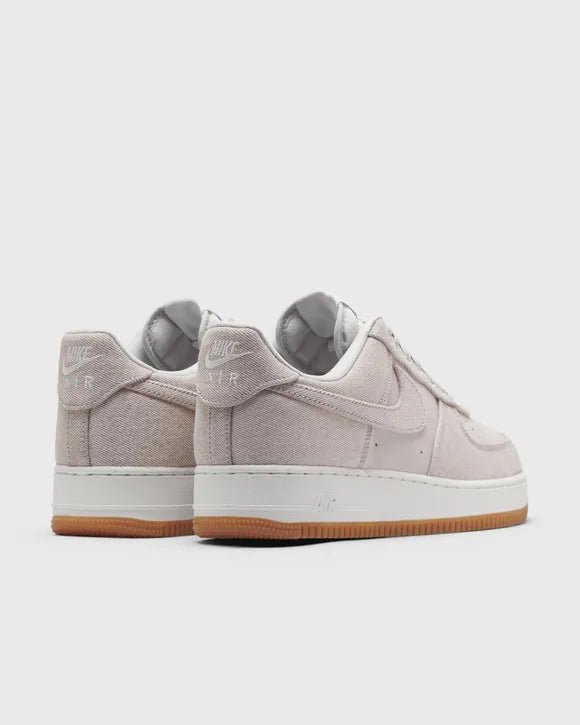 Nike Air Force 1 Low '07 LV8 Vast Grey Canvas Gum - Arena do Desporto