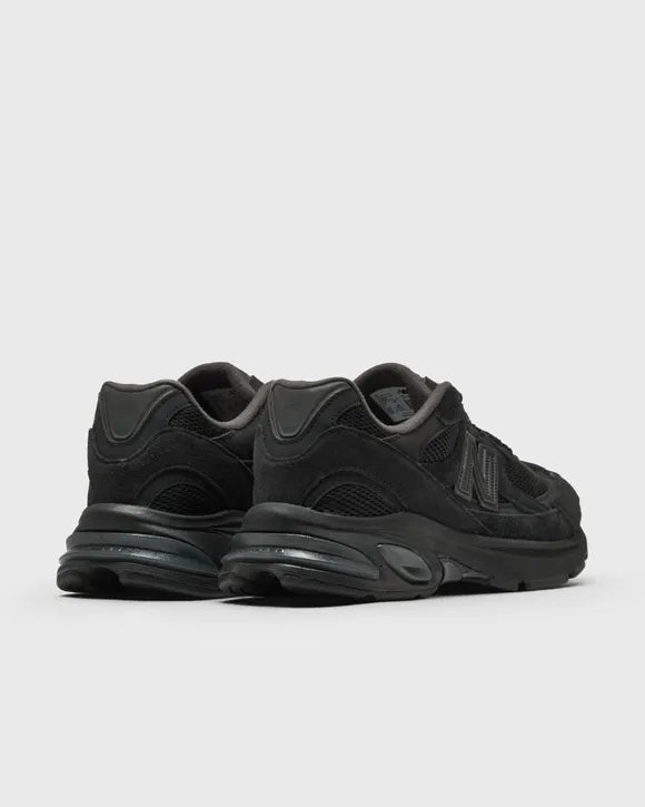 New Balance 2010 Triple Black