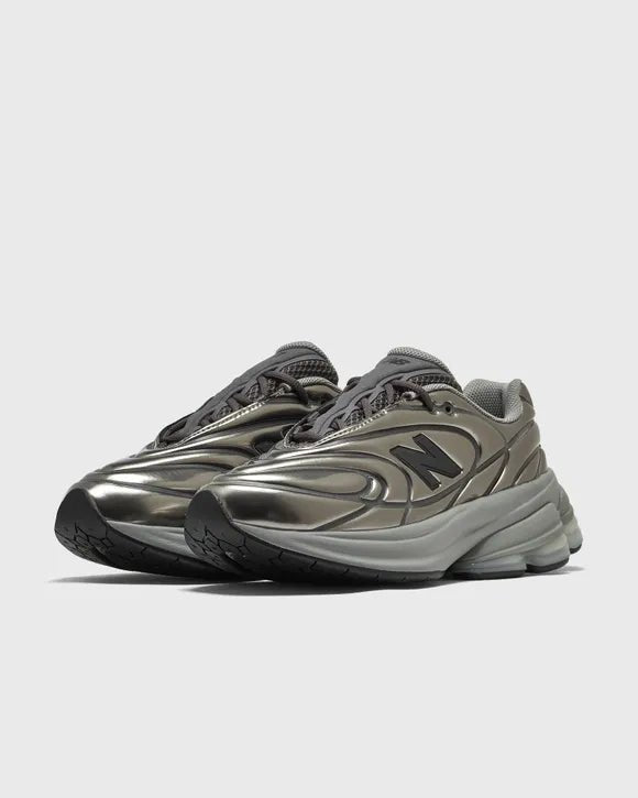 New Balance 5030 Metallic Silver Grey - Arena do Desporto