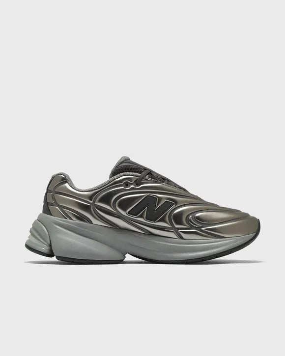 New Balance 5030 Metallic Silver Grey - Arena do Desporto